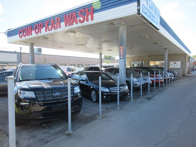 <b> Hughes Car & Truck Wash | 3 Jutland Rd. Toronto